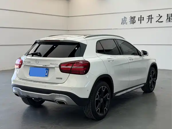 Mercedes-Benz GLA 2017