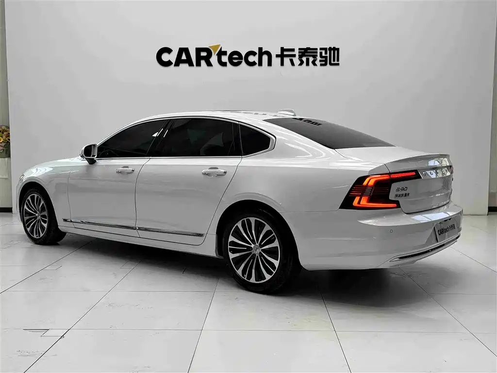 Volvo S90 2023 — фото 12