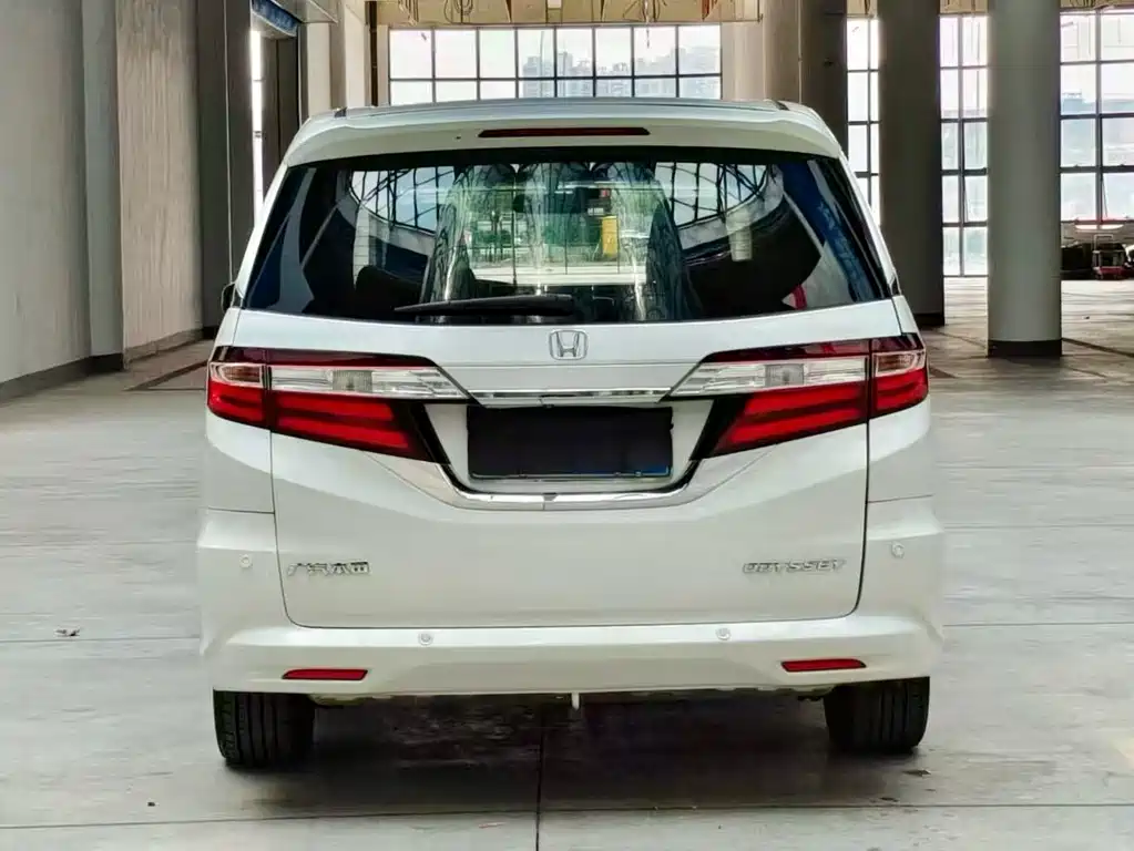 Honda Odyssey 2019 — фото 8