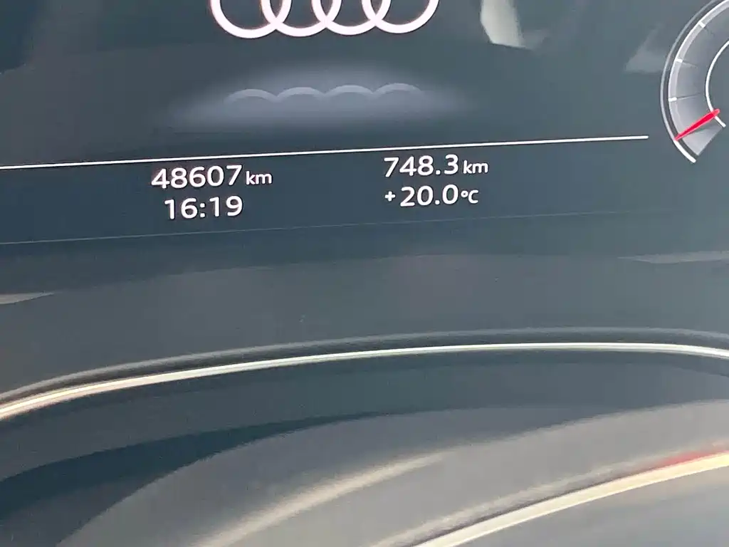 Audi A6L 2023 — фото 10