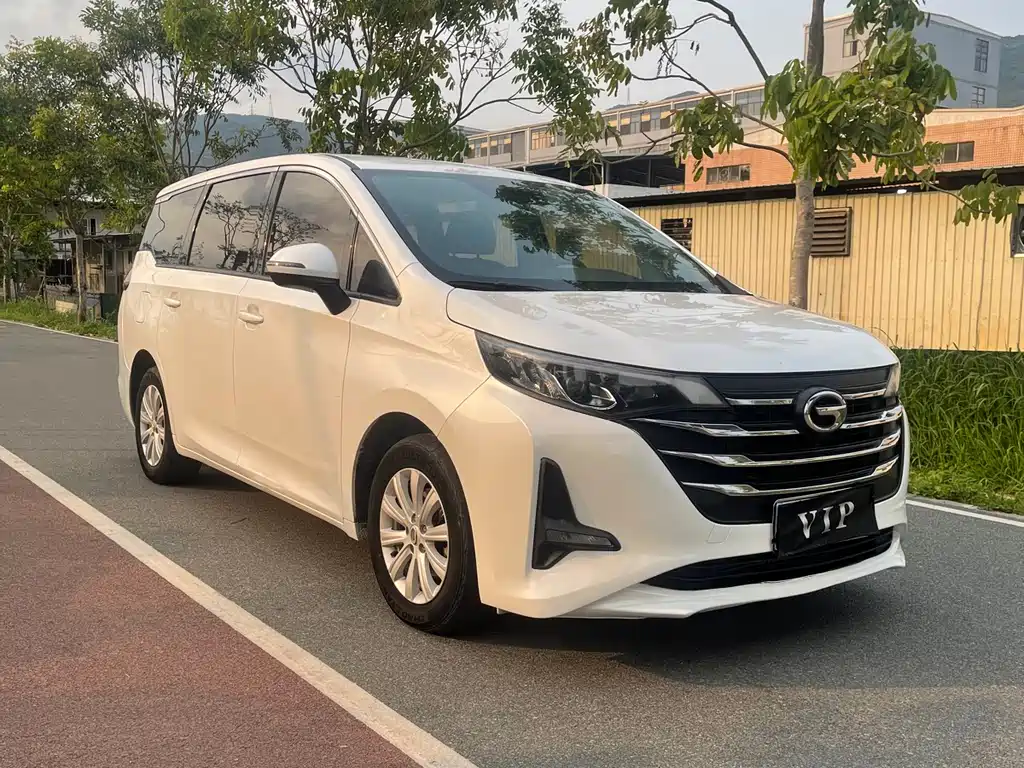 GAC Motor Trumpchi M6 2019 — фото 3