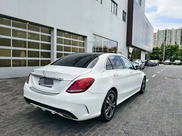 Mercedes-Benz C-Class 2016