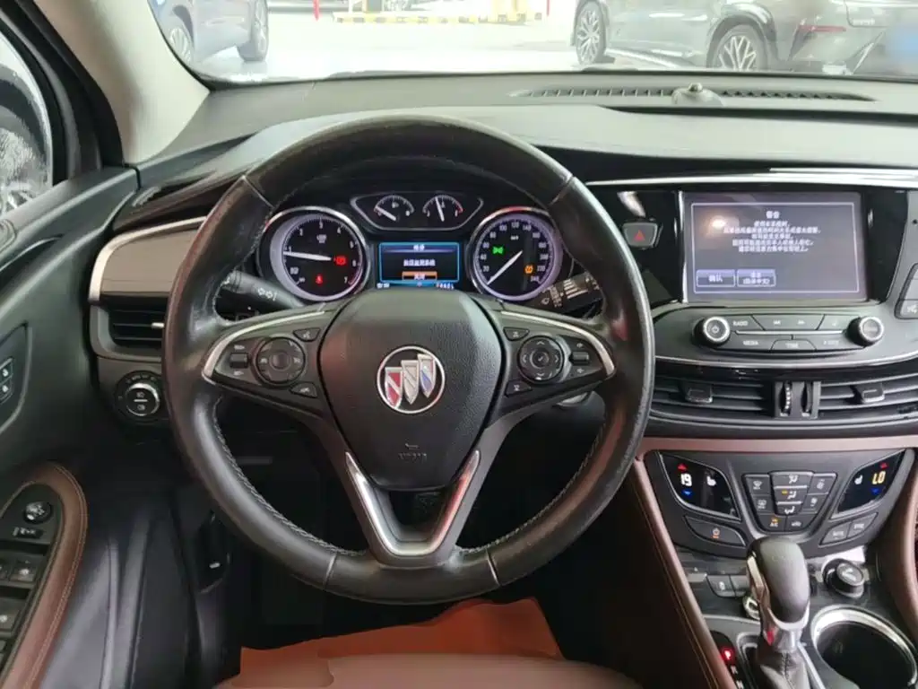 Buick Envision Plus 2018 — фото 11