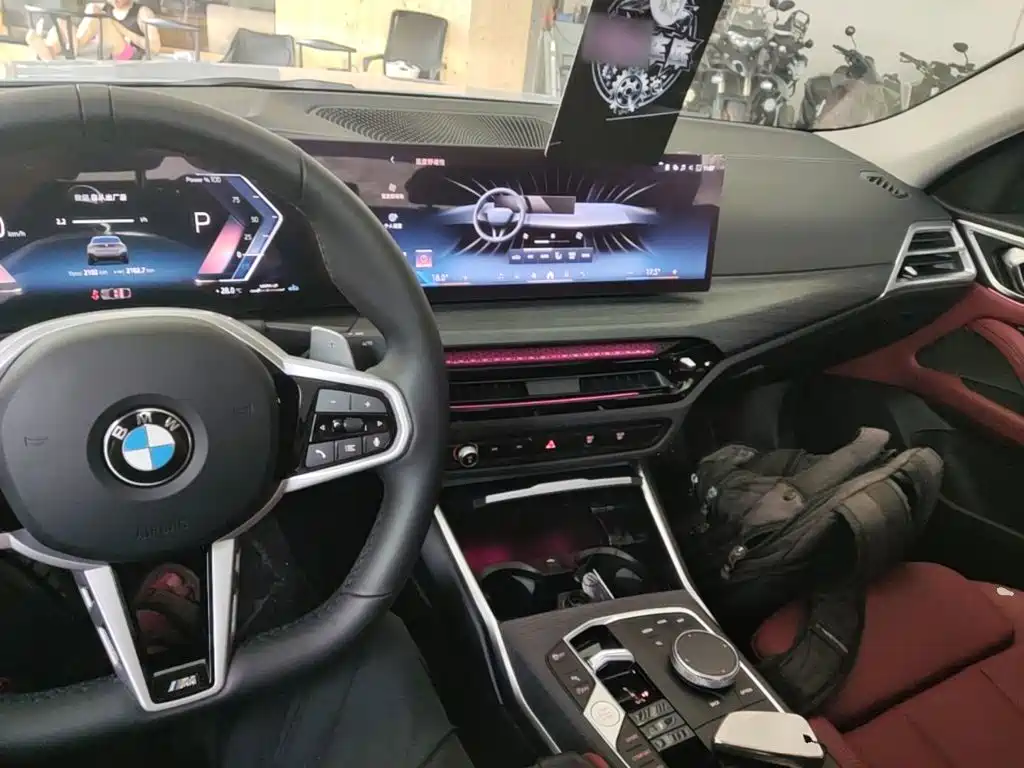 BMW 4 Series 2025 — фото 10