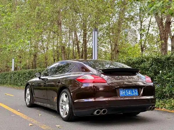 Porsche Panamera 2012