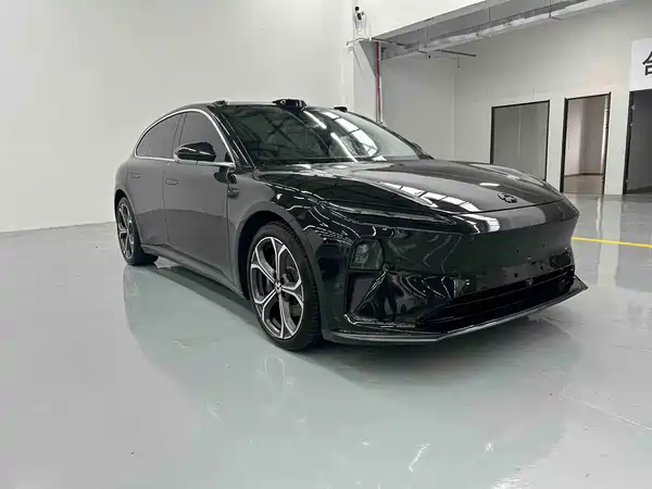 NIO ET5T 2025