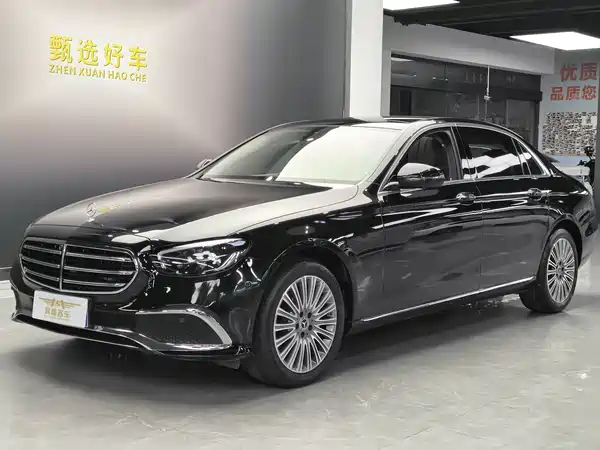 Mercedes-Benz E-Class 2023
