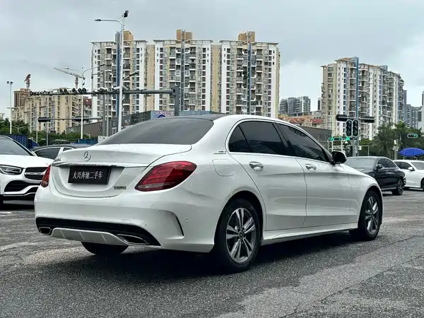 Mercedes-Benz C-Class 2018