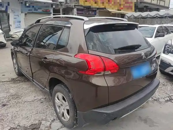 Peugeot 2008 2014