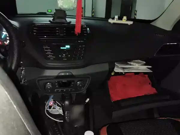 Ford Escort 2016