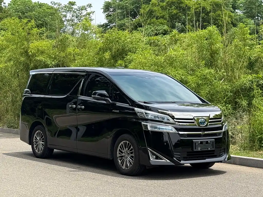 Toyota Vellfire 2020 — фото 3