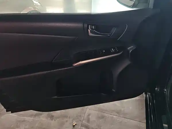 Toyota Camry 2017