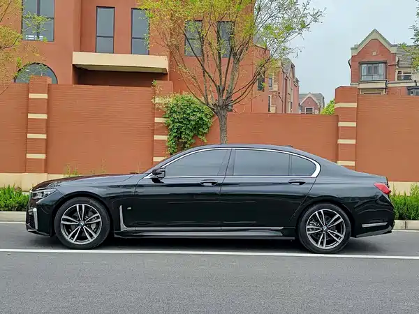 BMW 7 Series 2023