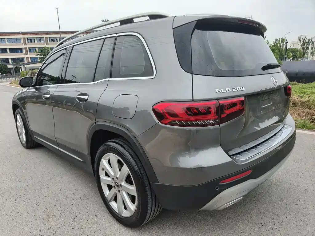 Mercedes-Benz GLB 2021 — фото 4