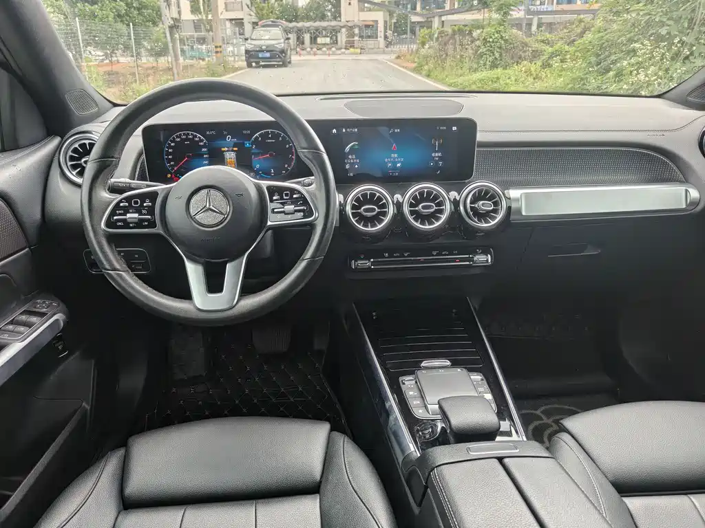 Mercedes-Benz GLB 2021 — фото 6