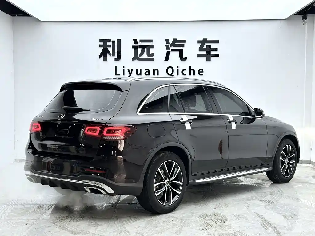 Mercedes-Benz GLC 2022 — фото 16