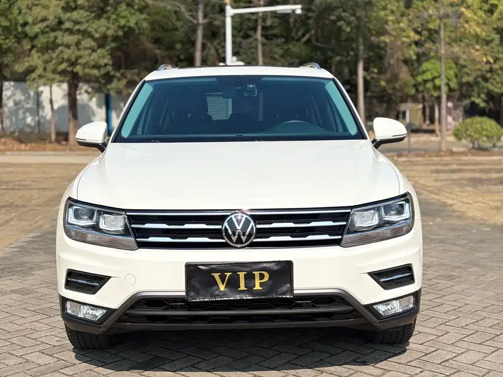 Volkswagen Tiguan L 2021 — фото 2