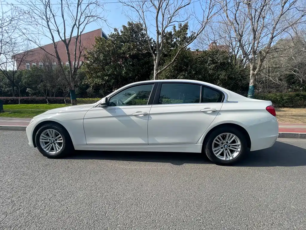 BMW 3 Series 2014 — фото 12