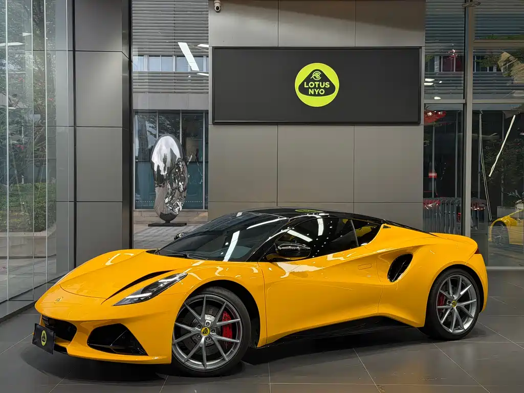 Lotus Emira 2024