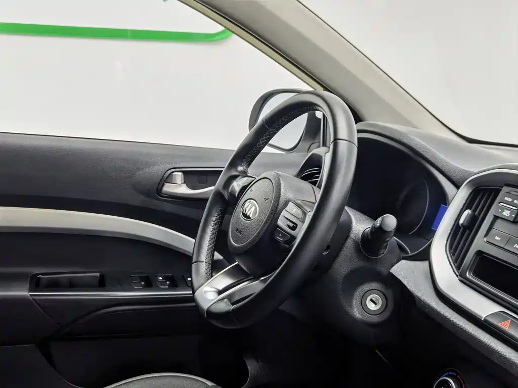 Kia KX1 2019 — фото 22