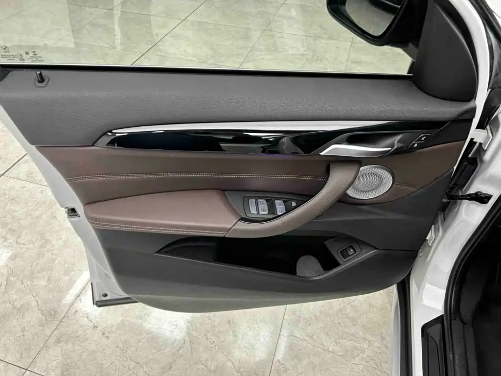 BMW X1 2022 — фото 11