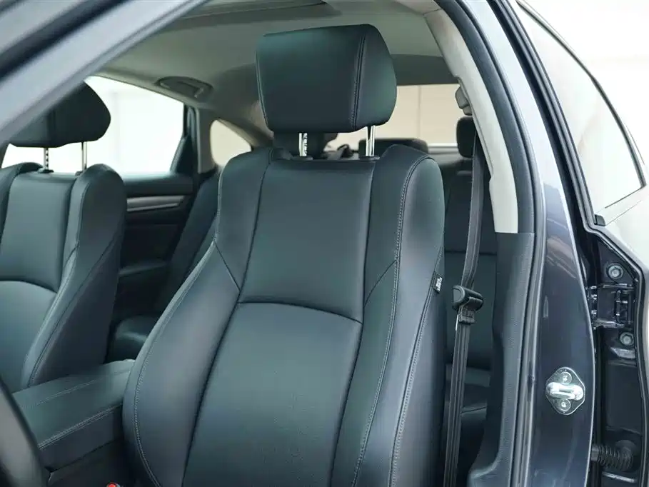Honda Accord 2022 — фото 14