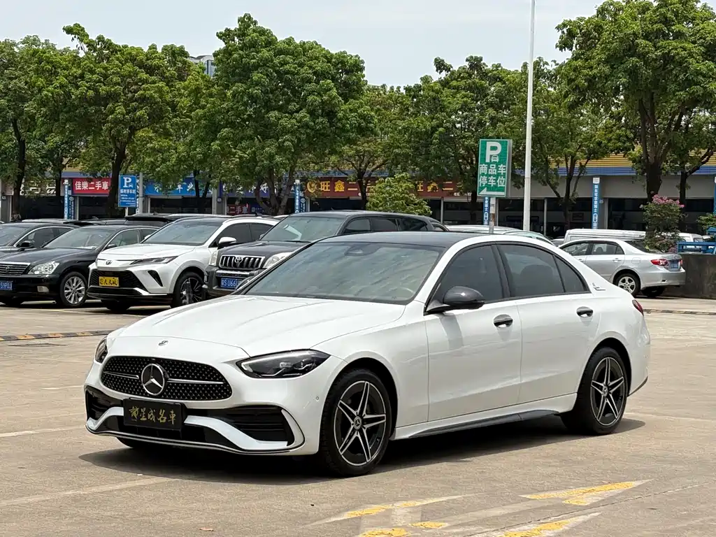 Mercedes-Benz C-Class 2023