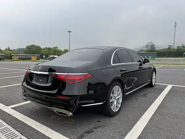 Mercedes-Benz S-Class 2022