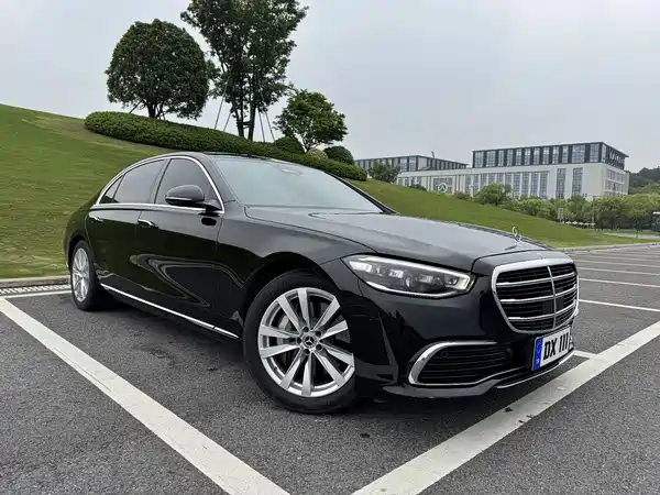 Mercedes-Benz S-Class 2022