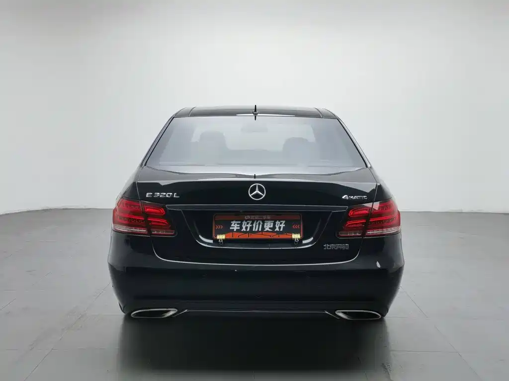 Mercedes-Benz E-Class 2015