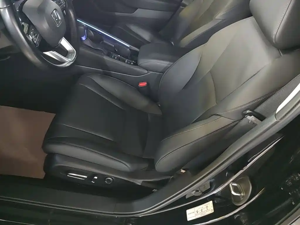 Honda Accord 2024 — фото 15
