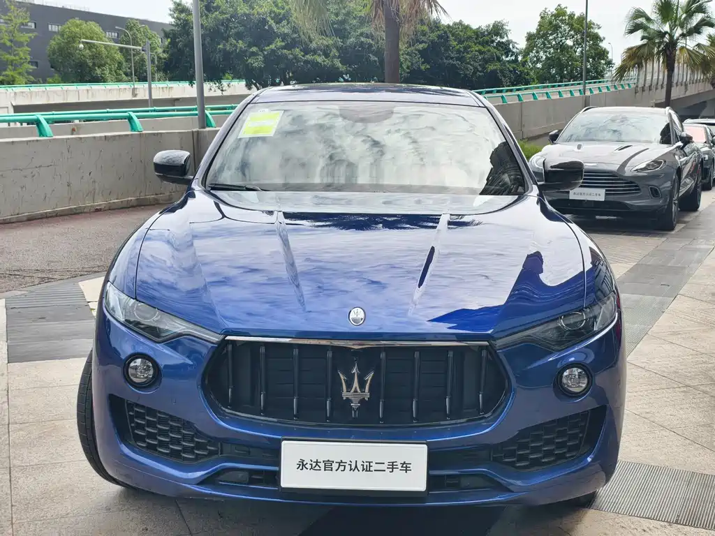 Maserati Levante — фото 2