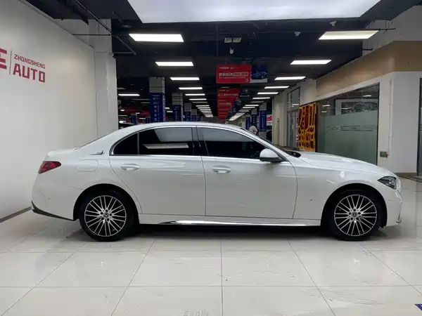 Mercedes-Benz C-Class 2026
