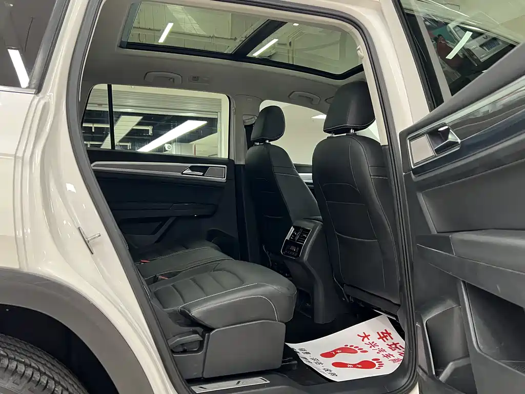 Volkswagen Teramont 2019 — фото 15