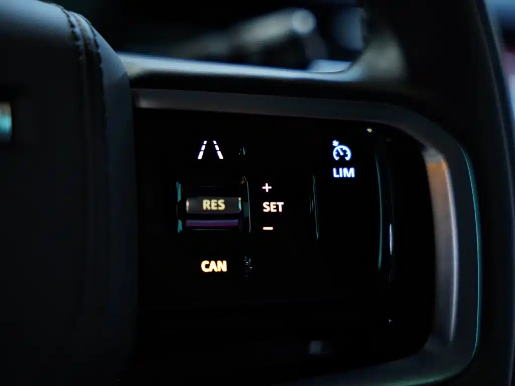Land Rover Range Rover Sport 2025 — фото 28