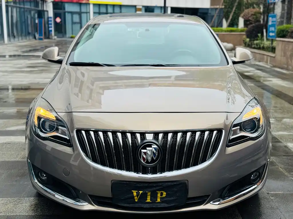 Buick Regal 2017 — фото 2