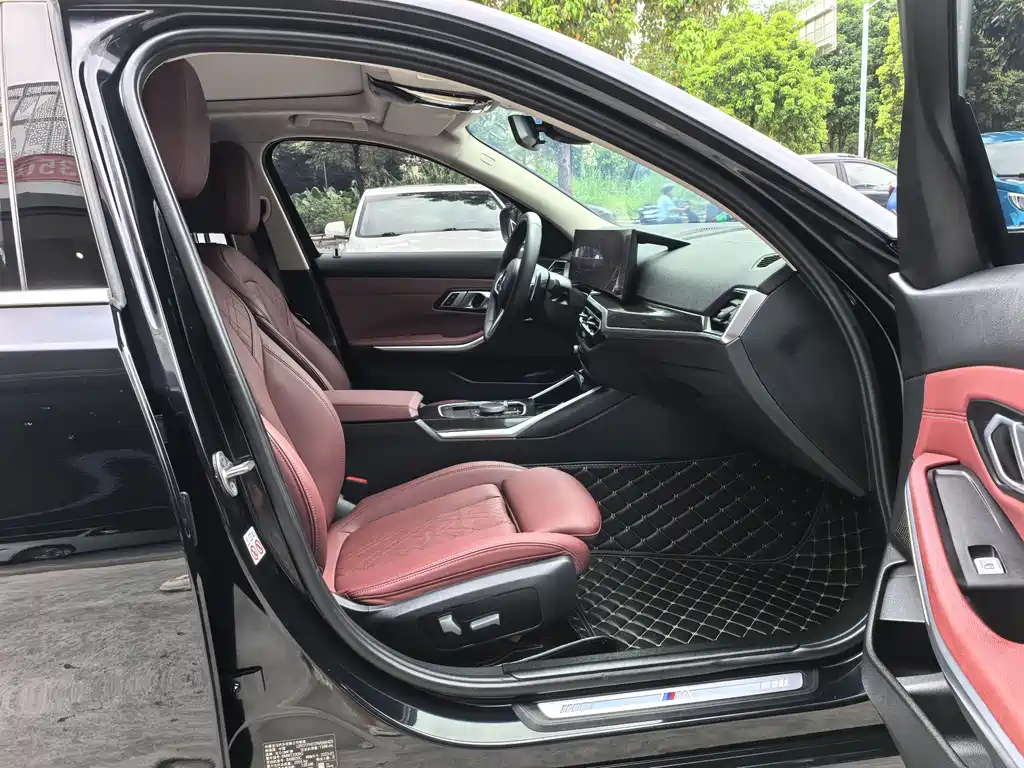 BMW 3 Series 2023