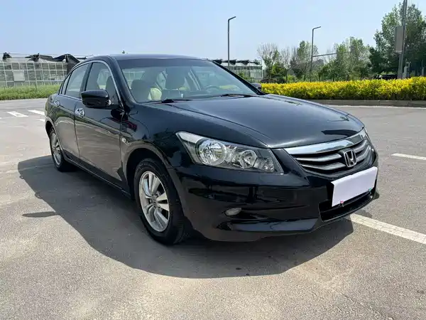 Honda Accord 2011