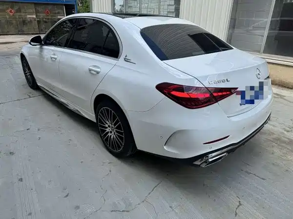 Mercedes-Benz C-Class 2023