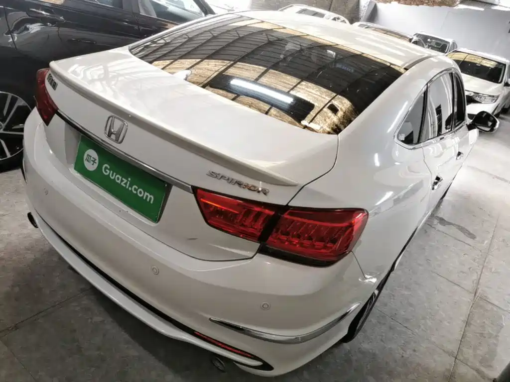 Honda Spirior 2016