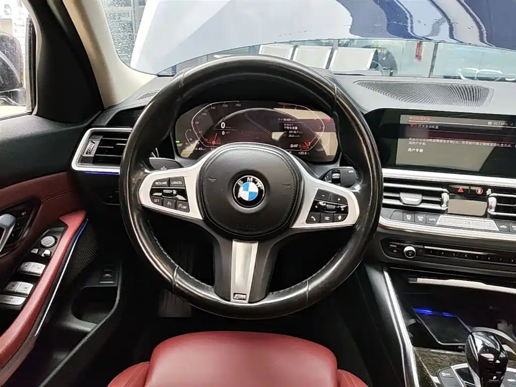 BMW 3 Series 2022 — фото 11