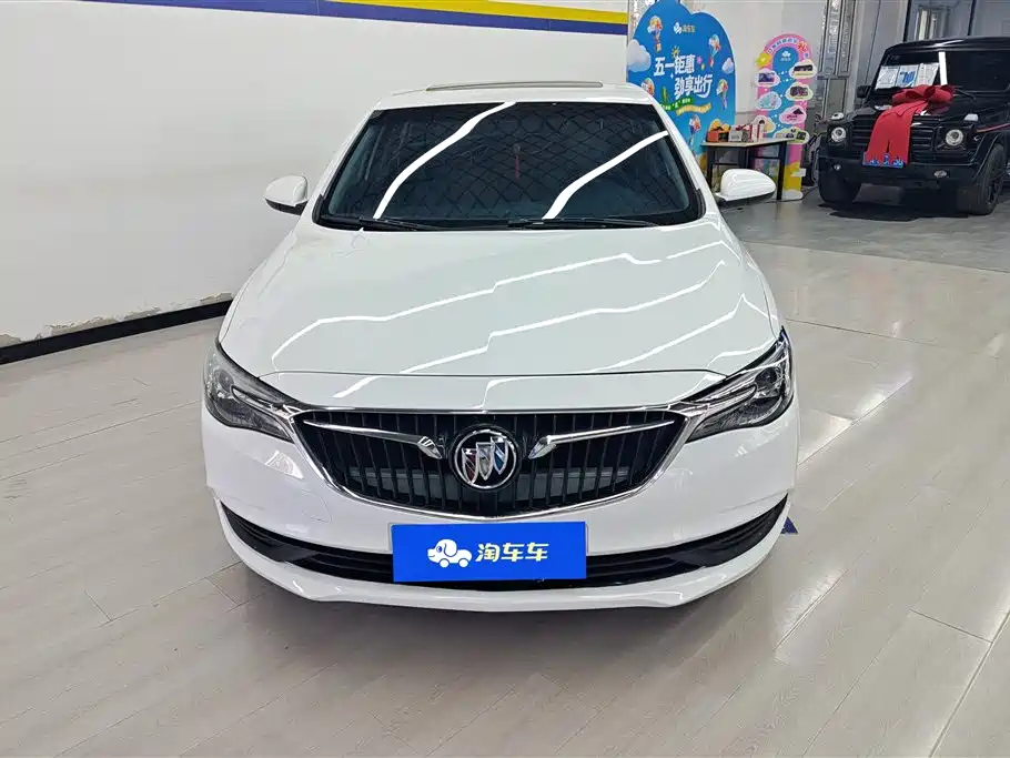 Buick Excelle 2018 — фото 2