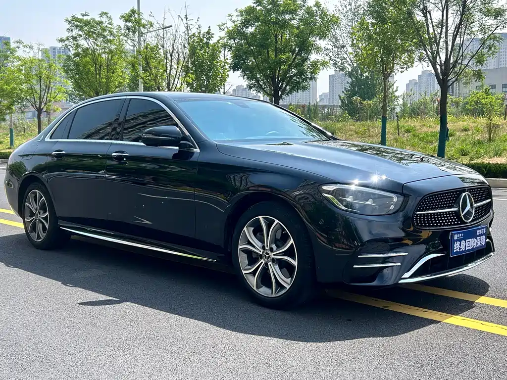 Mercedes-Benz E-Class 2023