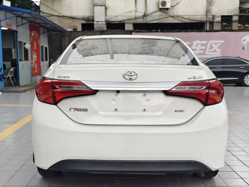 Toyota Levin 2017 — фото 19