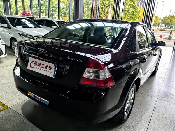 Ford Focus 2011