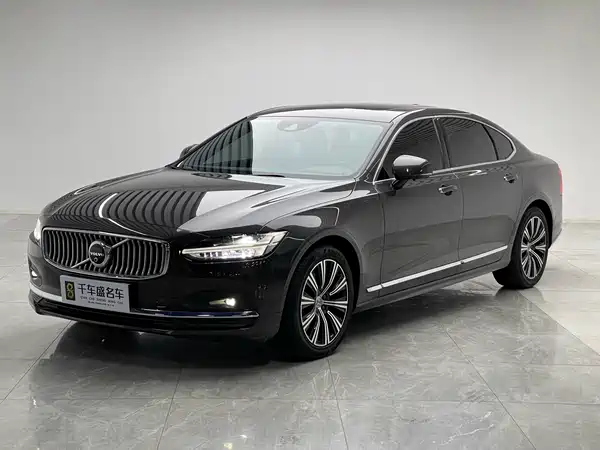 Volvo S90 2021