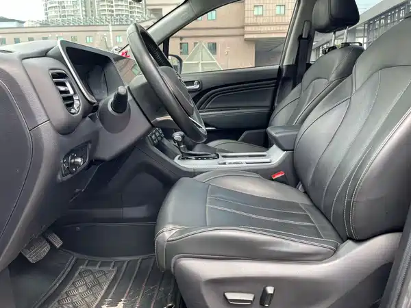 GAC Trumpchi GS3 2021