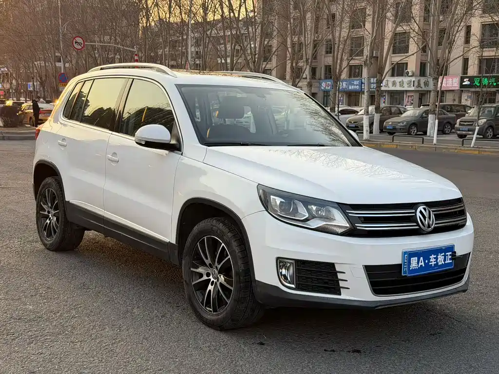 Volkswagen Tiguan 2016 — фото 1