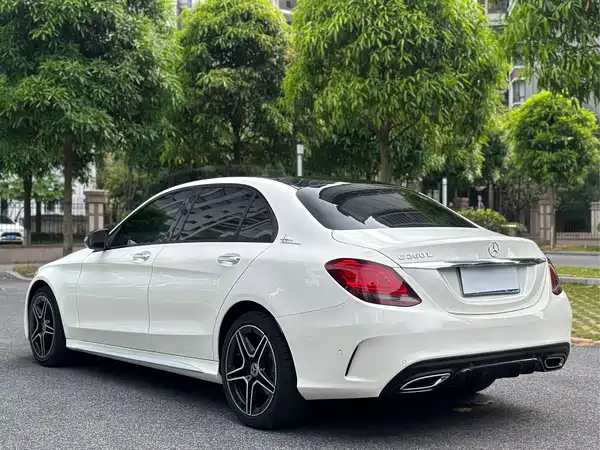 Mercedes-Benz C-Class 2021