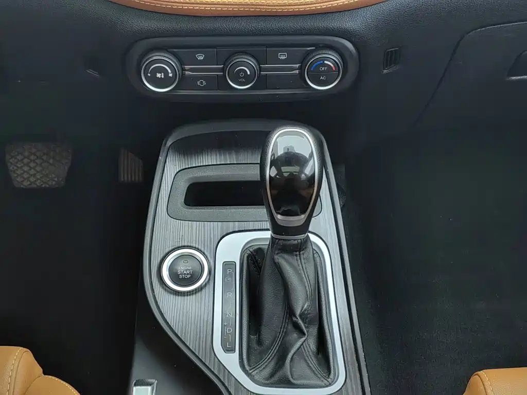 Chery Tiggo 7 2017 — фото 13